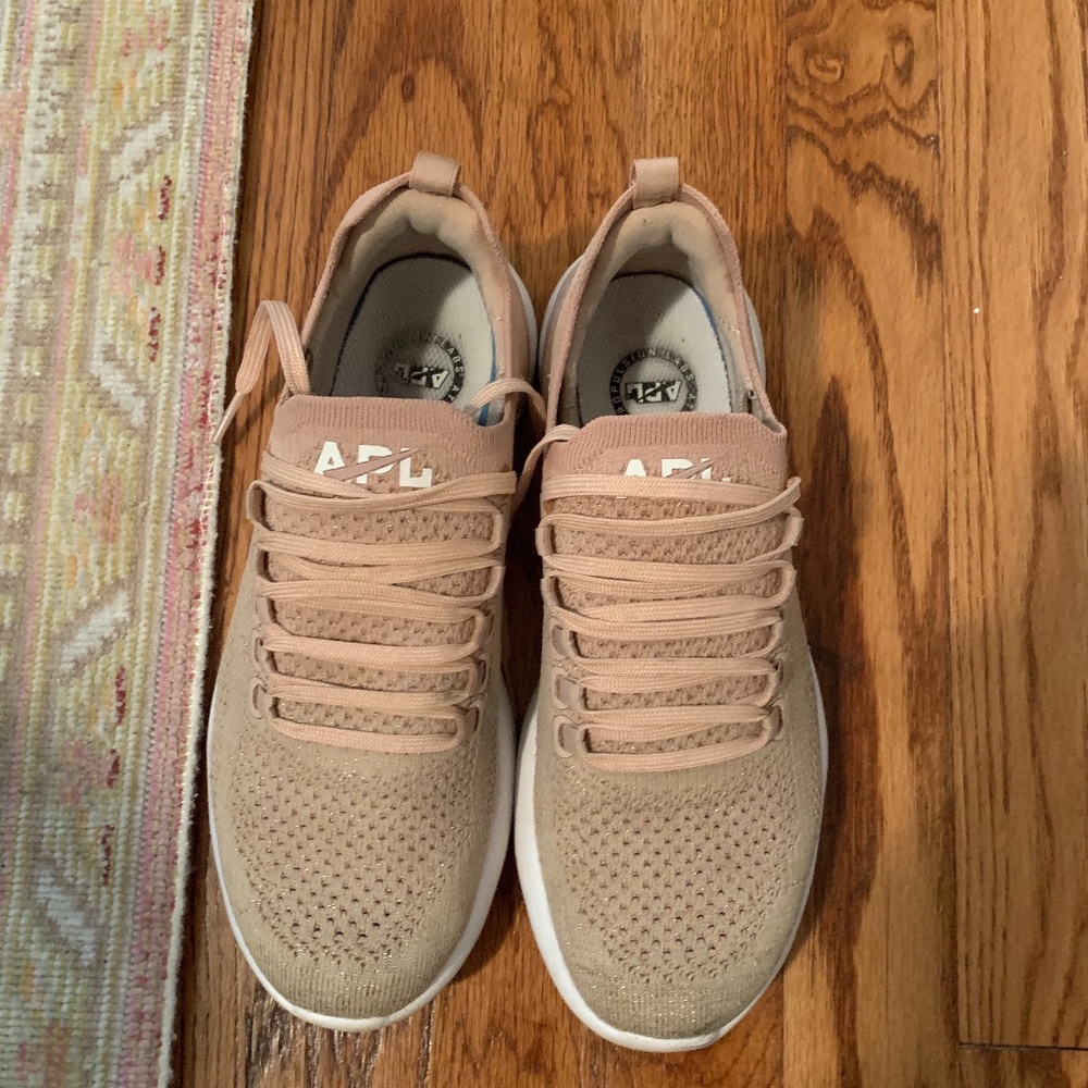TechLoom Breeze Rose Dust / Rose Gold APL Shoes